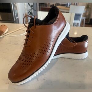 Cole Haan Men's Tan Leather Oxfords